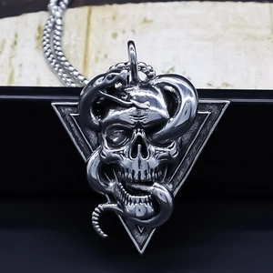 Collier Pendentif Triangle Crâne Serpent Gothique Vintage Alliage Argent Punk Chaîne Curb Bijoux Pour Hommes Femmes