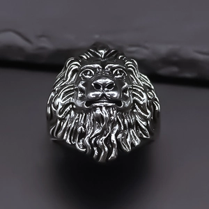 Bague tête de lion hip-hop pour homme en acier inoxydable gris foncé avec gravure détaillée