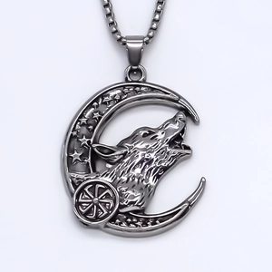 Collana con ciondolo testa di lupo e luna in acciaio inossidabile con simbolo Kolovrat