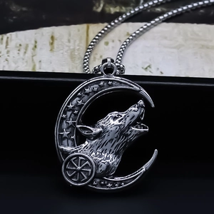 Collana con Ciondolo Lupo che Urla alla Luna Vintage Simbolo Kolovrat Slavo Gothic Punk Gioielli in Lega Unisex Streetwear Regalo