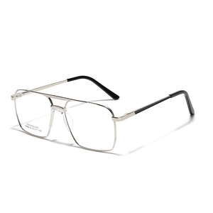 Retro übergroße quadratische Metallbrille mit silbernem Doppelsteg und schwarzen Bügelenden