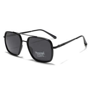 Lunettes de soleil polarisées carrées TR90 avec double pont et protection UV400