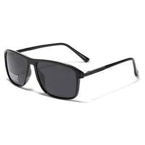 Square Y2K polarized sunglasses with black TR90 frame and grey lenses in 45-degree angle view