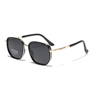 Square polarized TR90 sunglasses with black and gold frame and dark gray lenses