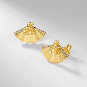 Elegant gold fan-shaped flower earrings with S925 silver studs and crystal details
