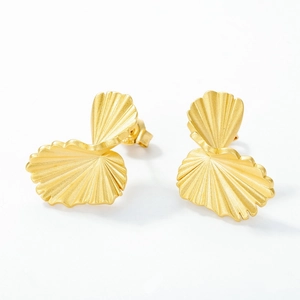 Vintage gold twisted fan-shaped earrings with hand-brushed matte finish in S925 sterling silver