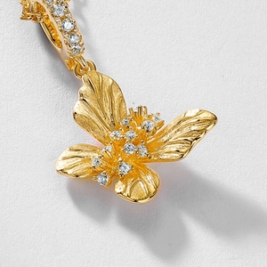 Exquisite S925 sterling silver butterfly pendant necklace with gold plating and zircons