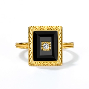 Vintage gold plated silver ring with rectangular black agate and central zircon stone