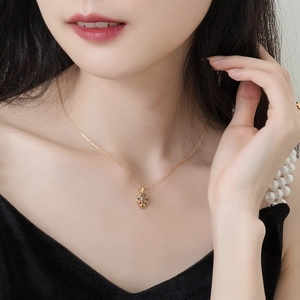 Elegante S925 zilveren goudkleurige ketting met hart labradoriet en edelstenen
