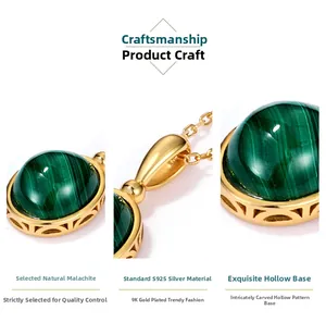 Dettaglio macro del ciondolo in malachite naturale con argento S925 placcato oro 9K