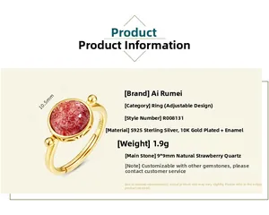 Dettaglio macro del quarzo fragola naturale su anello regolabile in argento 925