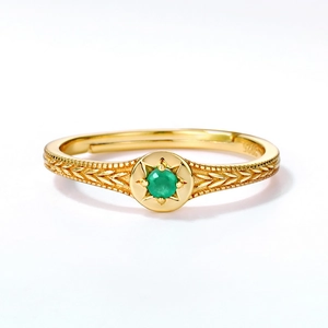 Anello vintage in argento 925 con gemma smeraldo e trama a spiga di grano