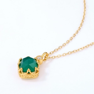 Elegant S925 silver necklace with hexagonal green agate pendant and gold lace crown setting