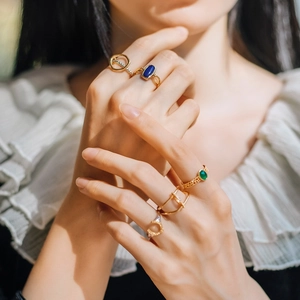 Lapis lazuli and rose quartz dual-wear vintage ring set with luxury gold plating