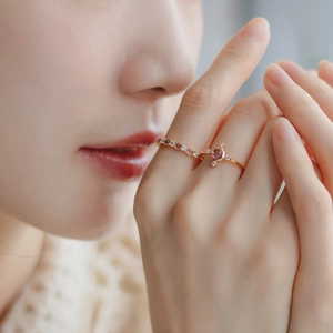 Eleganter 925 Silber 10K vergoldeter Kronenring mit lila Amethyst in geometrischem Design