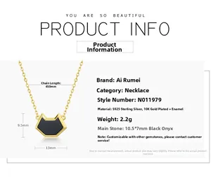 Detailed specs of the geometric cat necklace with black agate and 925 silver gold plating