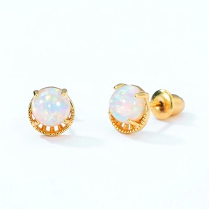 Boucles d'oreilles minimalistes en argent S925 avec opale ronde et monture soleil dorée