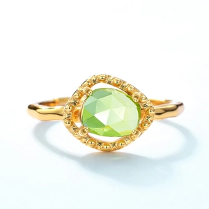 Japanese style S925 silver gold plated ring featuring green peridot and beaded texture