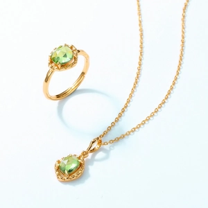 Vintage gold S925 silver necklace and adjustable ring set with green peridot stones