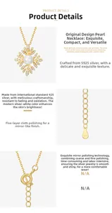 Détail du pendentif en argent S925 avec perle et zircons et fermoir mousqueton