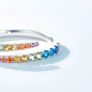 Minimalist S925 sterling silver open ring featuring a vibrant gradient rainbow gemstone inlay