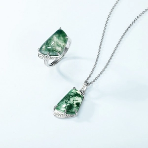 Exaggerated geometric S925 sterling silver ring and necklace set with moss agate stones