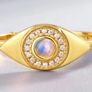 Bague oeil de démon en argent S925 avec pierre d'opale et détails en zircons pavés
