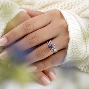 Elegant S925 sterling silver alexandrite rose ring with purple gemstone on hand