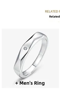 Détail de la bague en argent 925 pour homme avec anneau à facettes géométriques et diamant