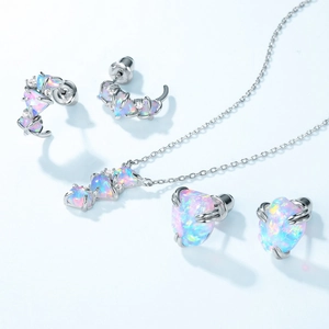 Schmuckset mit unregelmäßigem Feueropal und S925 Sterlingsilber Kette sowie Ohrringen