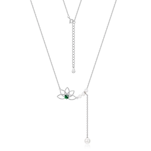 Collier en argent 925 avec lotus évidé, jade vert et élégant gland en perle blanche
