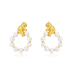 Fashionable golden bear and white pearl hoop earrings for women with elegant design