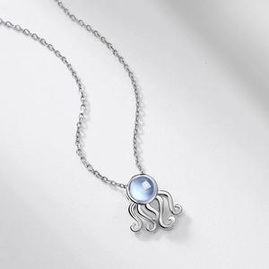 Collier pieuvre en argent S925 avec pendentif pierre bleue claire pour femme