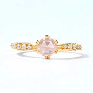 Luxurious S925 silver gold-plated ring with round rose-cut pink quartz and zircons