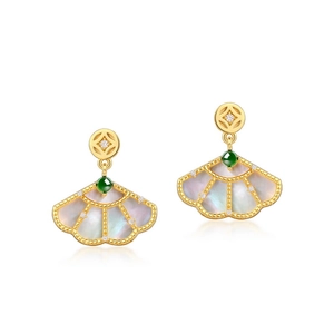 New Chinese style fan-shaped emerald stud earrings with S925 silver and white shell inlays