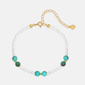 Elegant S925 silver bracelet with natural turquoise, white pearls and a heart charm