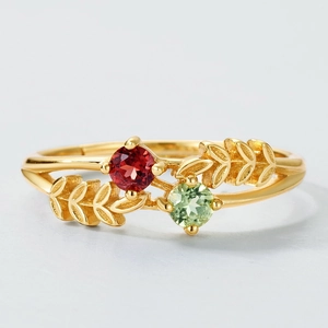 Bague élégante en argent S925 doré avec grenat rouge, péridot et motif de feuilles