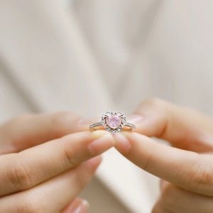 Bague cœur rose avec zircon et perle sur anneau argent et or rose pour femme