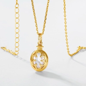 S925 silver gold-plated necklace with oval openwork floral shell pendant necklace