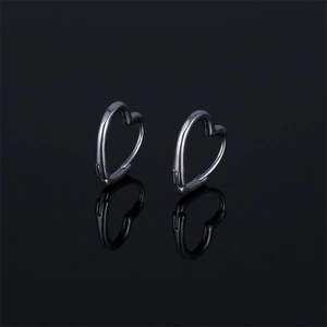 Boucles d'Oreilles Créoles Minimalistes en Acier Inoxydable en Forme de Cœur pour Femmes Hommes Bijoux de Mode Coréenne