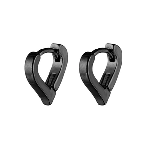 Orecchini a cuore minimalisti in acciaio inossidabile nero opaco su sfondo bianco puro