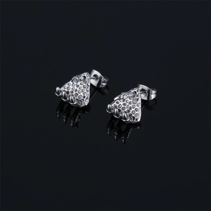 Vintage Punk Gothic Stainless Steel Dragon Claw Stud Earrings Hip Hop Rock Monster Paw Ear Buckle For Men Women Bold Jewelry