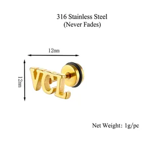 Boucles d'oreilles lettre VCL dorées en acier inoxydable 316L avec finition métal brossé