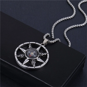 Collier Pendentif Boussole en Alliage Rétro pour Hommes Femmes Porte-bonheur Fonctionnel Étoile Céleste Longue Chaîne de Pull Bijoux de Mode