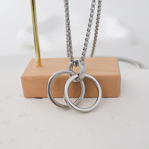 Polished stainless steel double interlocking ring pendant necklace with box chain