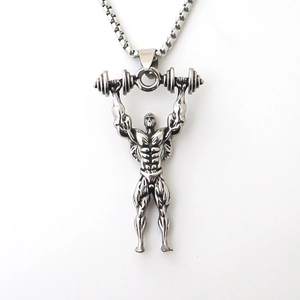 Pendentif bodybuilder poli en acier inoxydable avec chaîne vénitienne pour style fitness homme