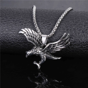 Collier Pendentif Aigle En Alliage Vintage Pour Hommes Rétro Oiseau Volant Animal Hip Hop Streetwear Bijoux Accessoires