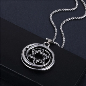 Vintage Alloy Compass Six-pointed Star Pendant Necklace For Men Women Retro Round Hollow Curb Chain Electroplated Jewelry Gift