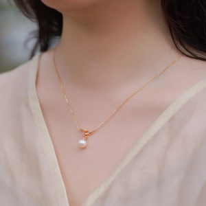 Minimalist S925 sterling silver branch necklace with a white pearl pendant for women
