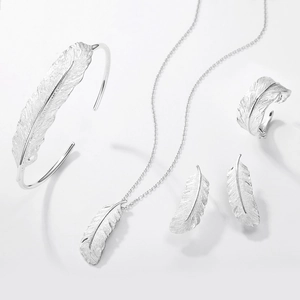 S925 sterling silver leaf jewelry set with brushed feather pendant necklace and ring